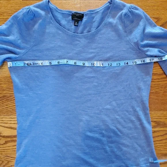 Talbots 100% Merino Puff Sleeve Sweater with Pearl Button Cuffs, Blue, Size SP - Picture 4 of 5